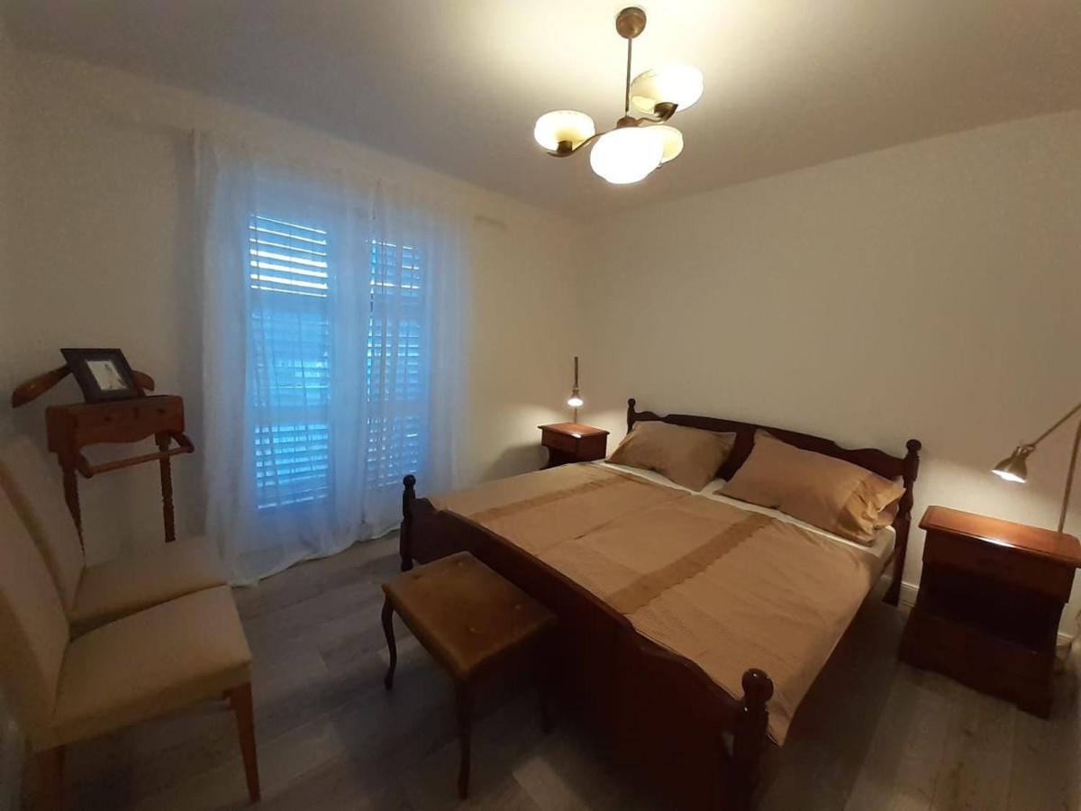 Apartments Dile Sukošan المظهر الخارجي الصورة
