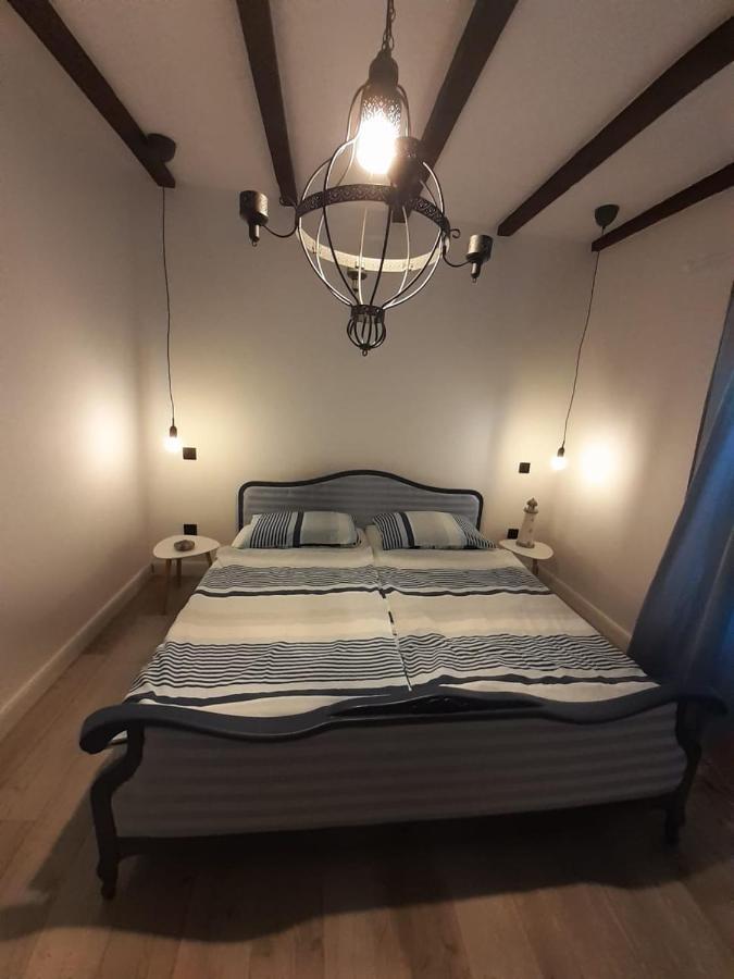 Apartments Dile Sukošan المظهر الخارجي الصورة