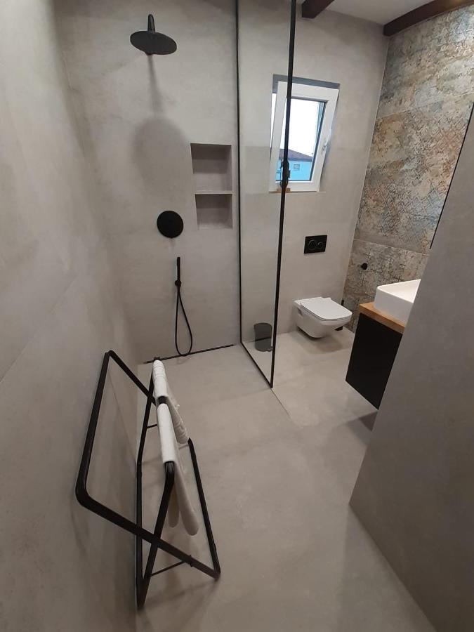 Apartments Dile Sukošan المظهر الخارجي الصورة