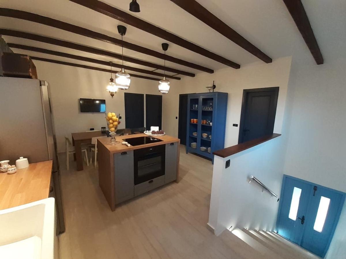 Apartments Dile Sukošan المظهر الخارجي الصورة